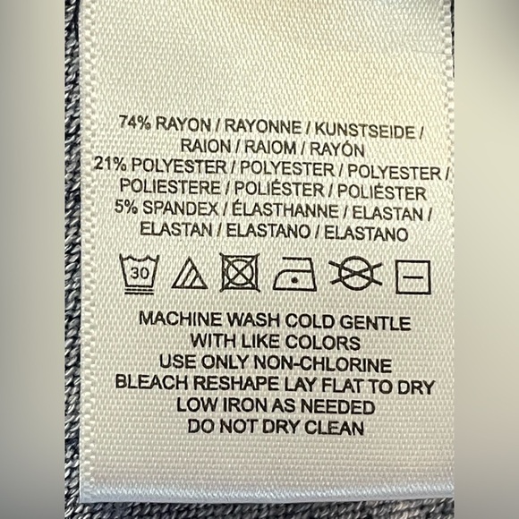 Anthropologie Postmark Jacaranda Floral Knit Top Womens Small‎ Draped Cowl Neck - Picture 8 of 8